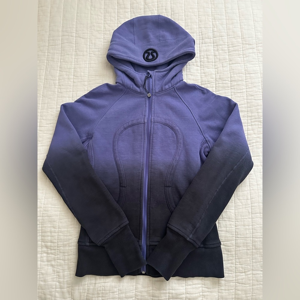 Rare vintage Lululemon scuba